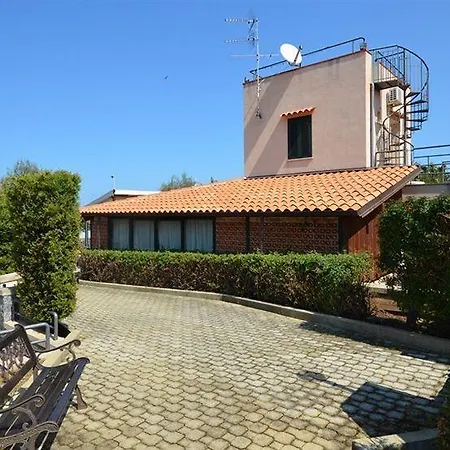 Il Patio 2*