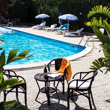Il Patio 2* Cefalù
